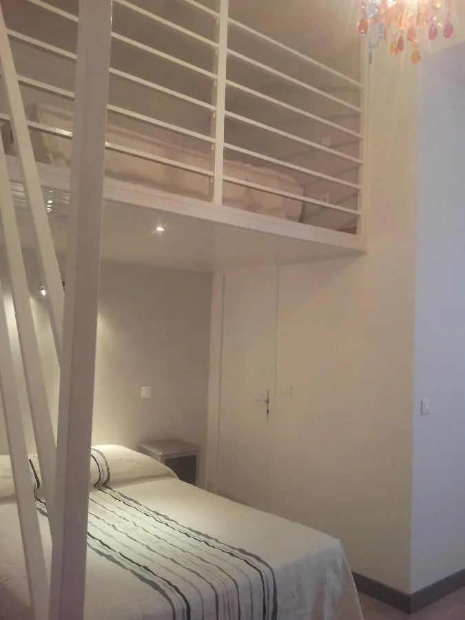 Hotel Cresp Nice 2*,  France